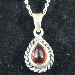 Sterling Silver 925 Amber Pendant Cable Link Chain